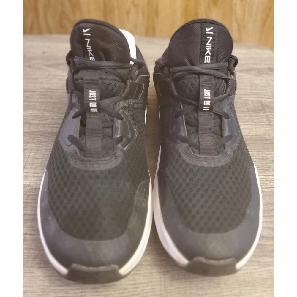 Nike MC Trainer Running Shoes Women's Size 9 Black‎